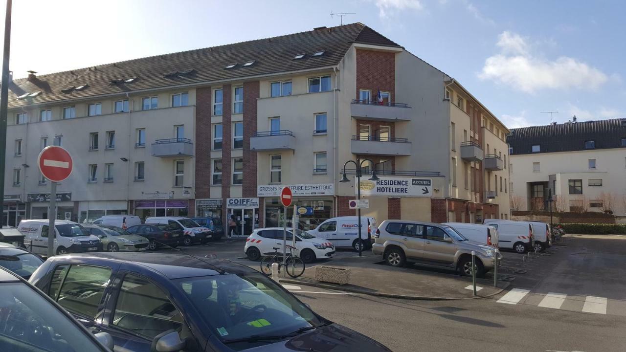 Résidence Hôtelière Poincaré Margny-les-Compiegne Esterno foto